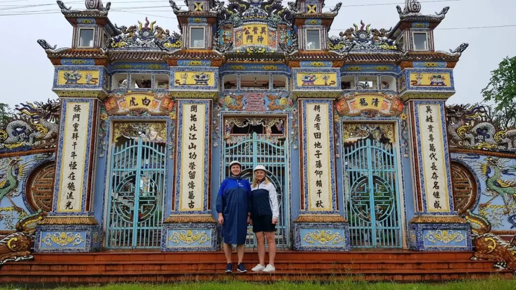 Family temple on Hue coutryside tour